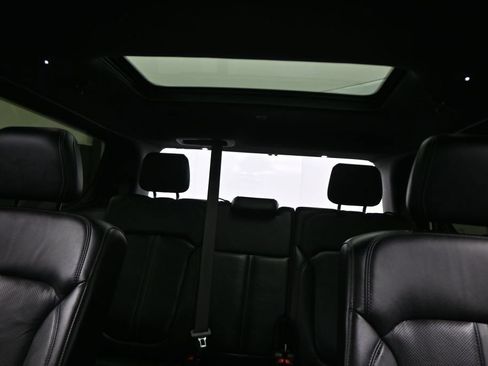 Used 2022 Jeep Grand Wagoneer Series I AWD/4WD image 10