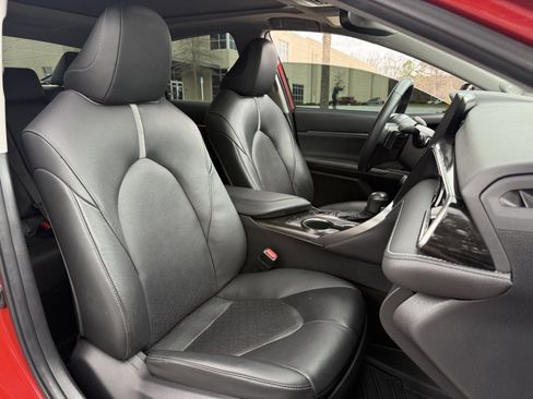 Used 2021 Toyota Camry XSE w/ Navigation Package image 37