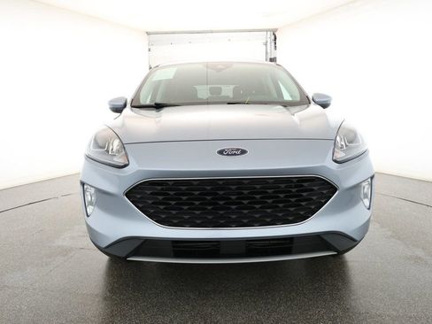 Used 2022 Ford Escape SEL w/ Technology Package image 2