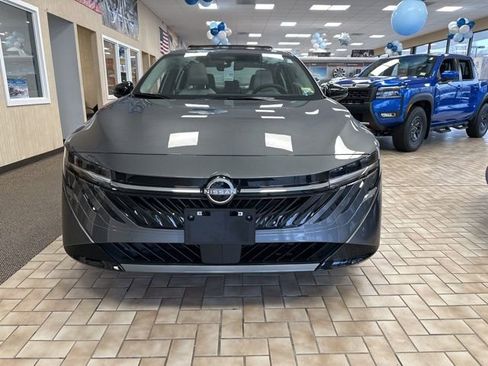 New 2026 Nissan Sentra SL w/ Floor Mat Package image 2