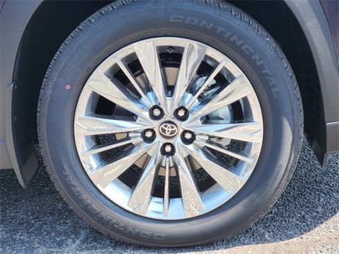 New 2026 Toyota Grand Highlander Platinum image 7