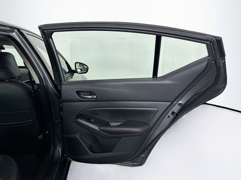 Used 2024 Nissan Altima 2.5 SR image 28