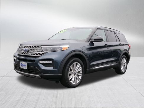 Used 2022 Ford Explorer Limited w/ Equipment Group 301A image 7