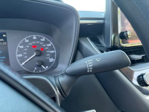 Used 2024 Toyota Corolla LE FWD image 16