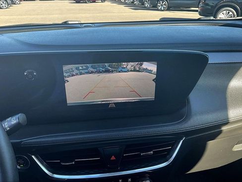 Used 2024 Buick Encore GX Preferred w/ Comfort Package AWD/4WD image 21