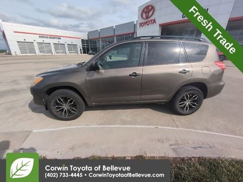 Used 2012 Toyota RAV4 4WD w/ Value Pkg image 7