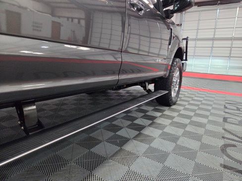 Used 2017 Ford F250 Platinum image 30