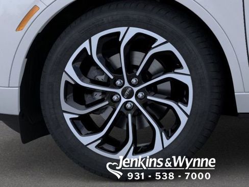 New 2026 Lincoln Nautilus Reserve image 19