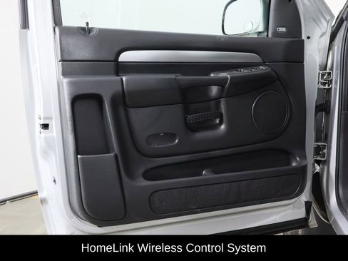 Used 2005 Dodge Ram 1500 Truck SLT image 11