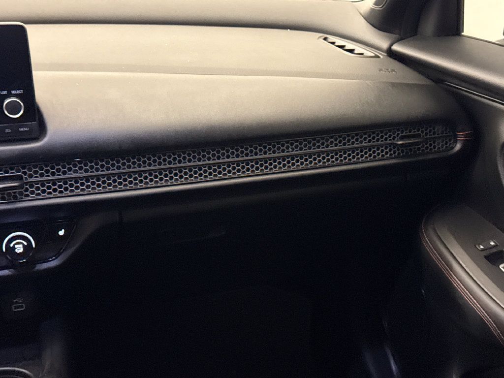Certified 2024 Honda HR-V Sport image 15