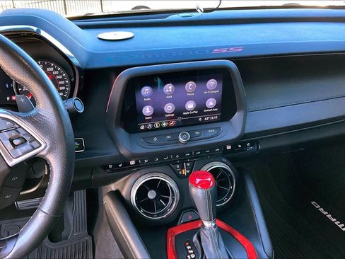 Used 2019 Chevrolet Camaro SS image 5