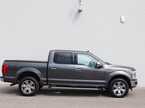Used 2019 Ford F150 Lariat w/ Equipment Group 502A Luxury AWD/4WD image 22