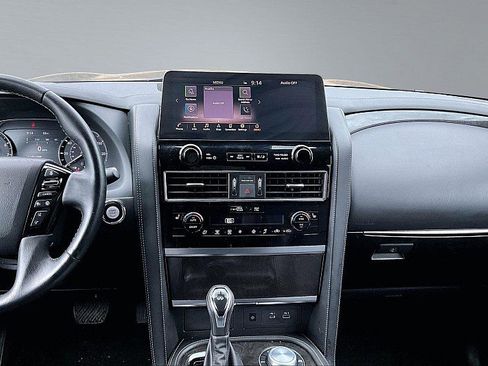 Used 2024 INFINITI QX80 Luxe image 7