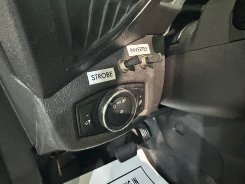 Used 2014 Ford Transit Connect XL FWD image 15