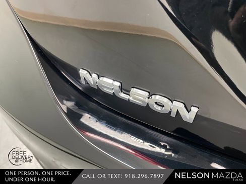 Used 2023 Toyota Camry XLE image 16