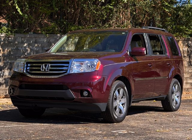 Used 2015 Honda Pilot Touring image 14