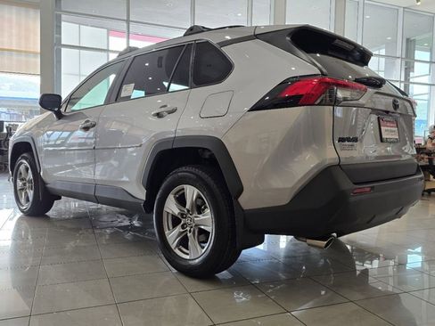 Used 2024 Toyota RAV4 XLE AWD/4WD image 19