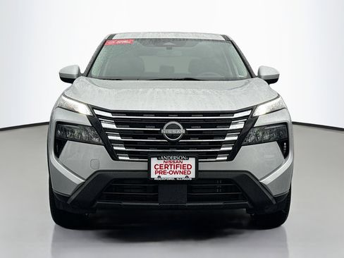 Certified 2024 Nissan Rogue SV image 16