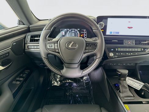 New 2025 Lexus ES 350 w/ Luxury Package image 22