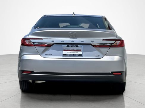Certified 2024 Toyota Camry SE w/ Cold Weather Package FWD image 4