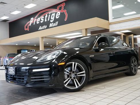 Used 2014 Porsche Panamera 4S Executive w/ Sport Chrono Package image 21