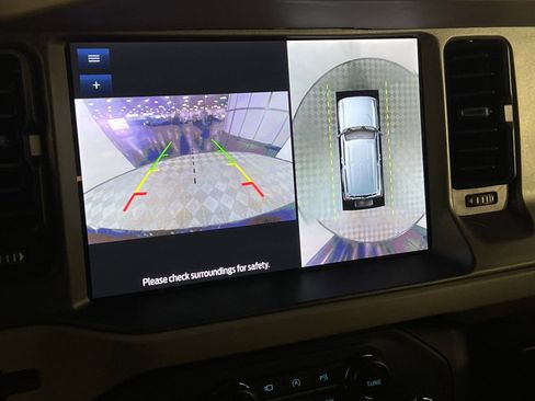 Used 2024 Ford Bronco Wildtrak image 22