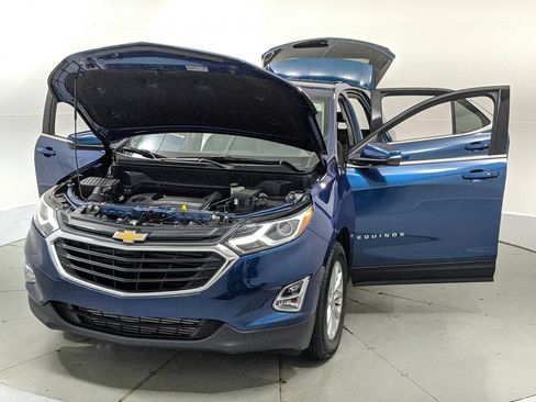 Used 2019 Chevrolet Equinox LT w/ Driver Convenience Package FWD image 16