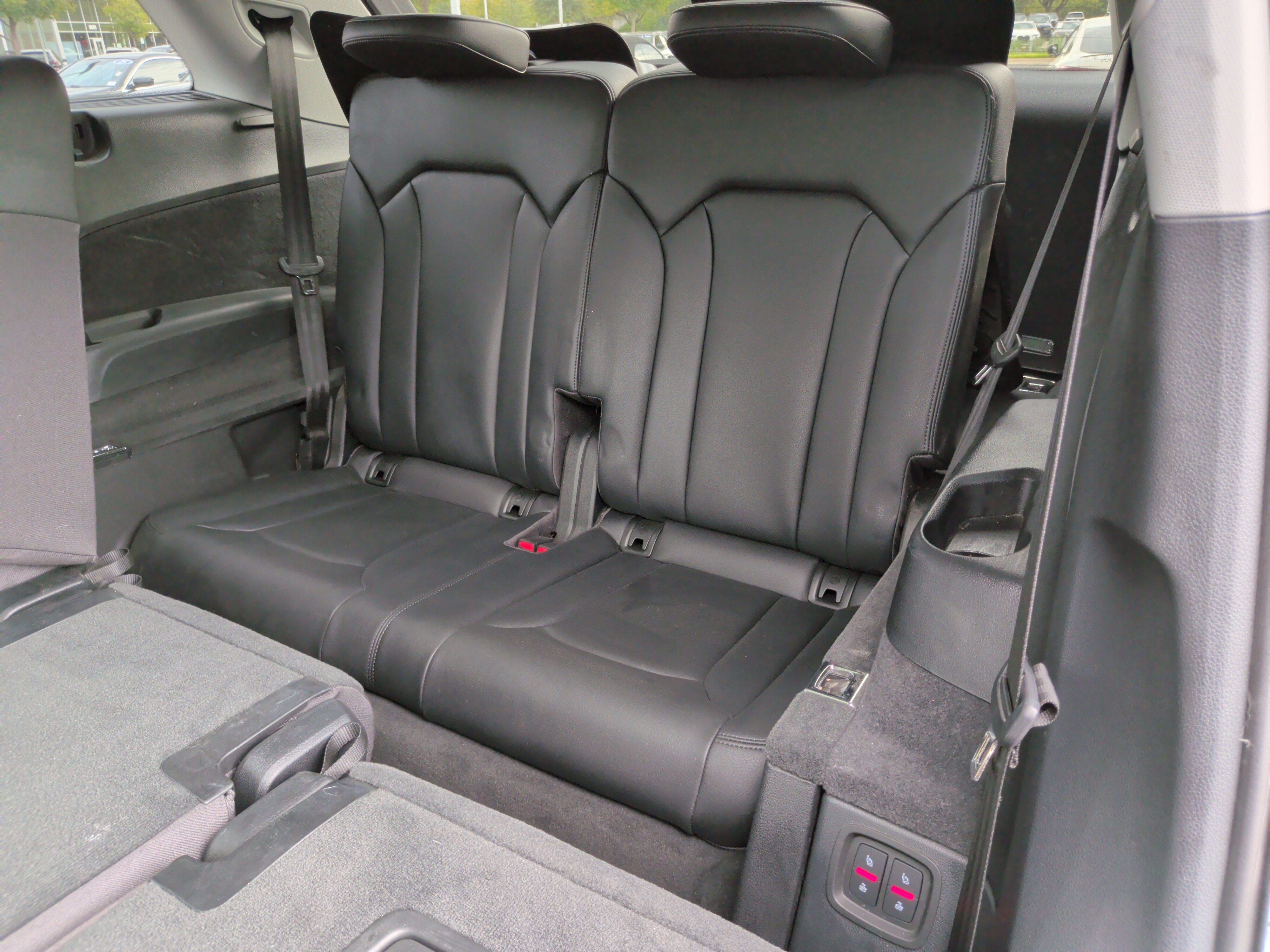 Used 2019 Audi Q7 3.0T Premium AWD/4WD image 40