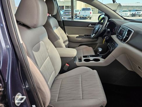 Used 2019 Kia Sportage LX FWD image 17