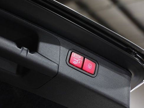 Used 2023 Mercedes-Benz E 63 AMG S image 31