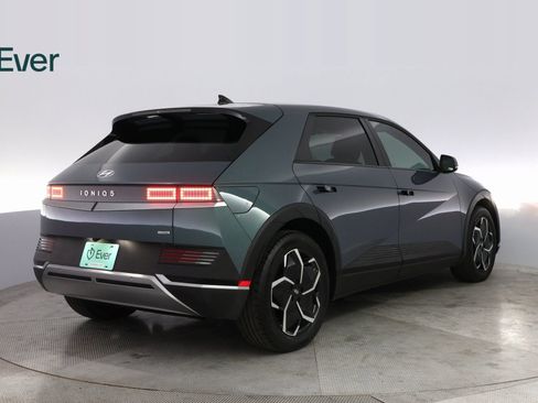 Used 2024 Hyundai Ioniq 5 SEL image 12