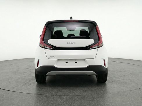 Used 2025 Kia Soul LX w/ LX Technology Package image 7