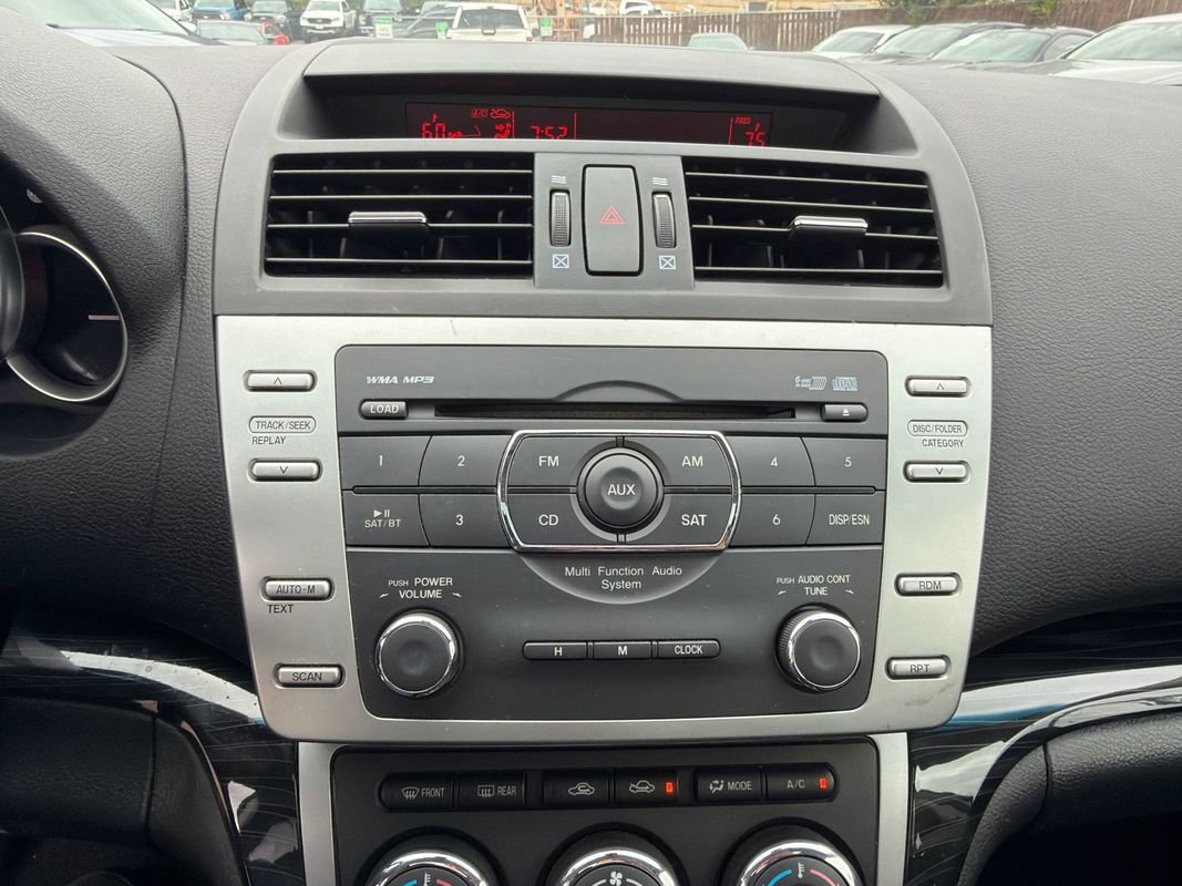 Used 2009 MAZDA MAZDA6 i Touring w/ Moonroof & Bose Pkg FWD image 12