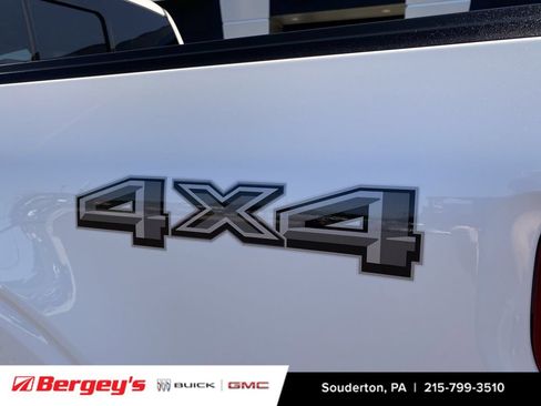 Used 2024 Ford F150 Lariat w/ Equipment Group 502A High AWD/4WD image 39