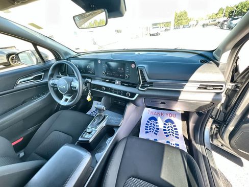 Used 2024 Kia Sportage LX image 26