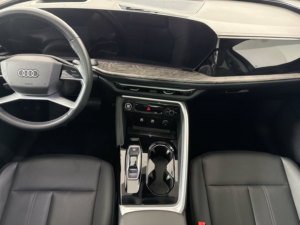 Certified 2025 Audi Q5 Premium w/ Premium Plus AWD/4WD image 14