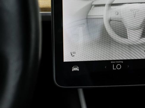 Used 2019 Tesla Model 3 Long Range AWD/4WD image 19