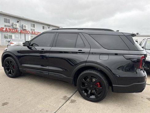 Used 2020 Ford Explorer ST w/ ST Street Pack AWD/4WD image 4
