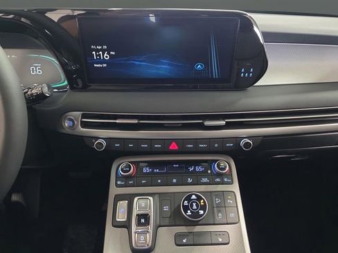 New 2025 Hyundai Palisade SEL image 8