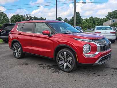 New 2025 Mitsubishi Outlander AWD