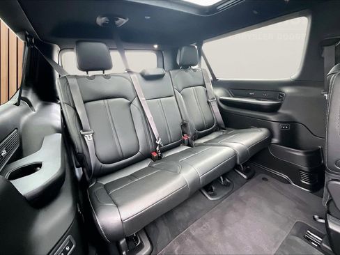 New 2026 Jeep Grand Wagoneer L Limited w/ Premium Group II image 26