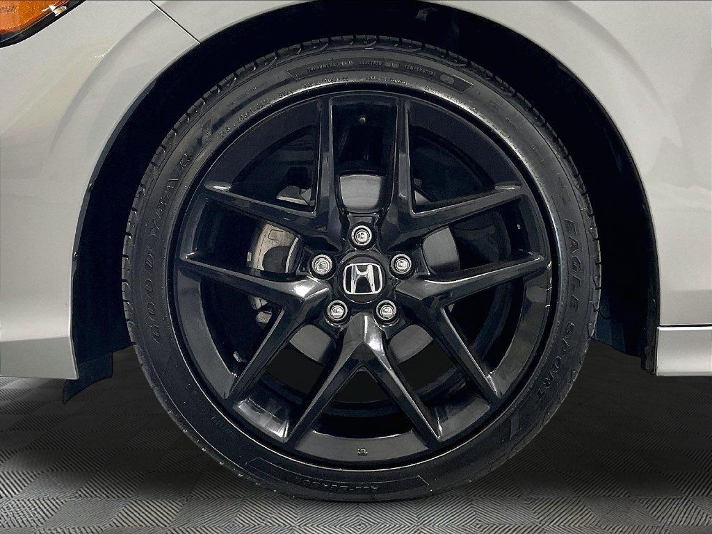 Used 2026 Honda Civic Sport image 7