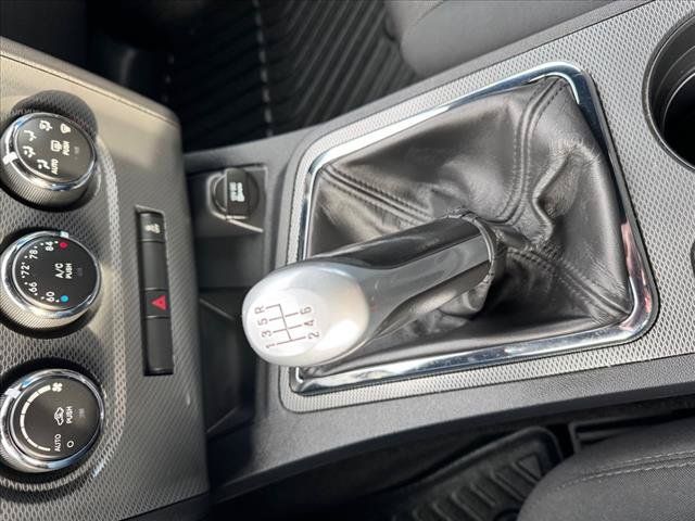 Used 2012 Dodge Challenger R/T RWD image 13