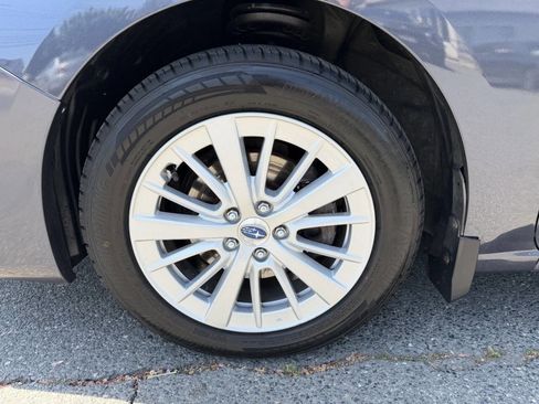 Used 2017 Subaru Impreza 2.0i Premium AWD/4WD image 10