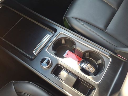 Certified 2024 Lincoln Corsair AWD image 20