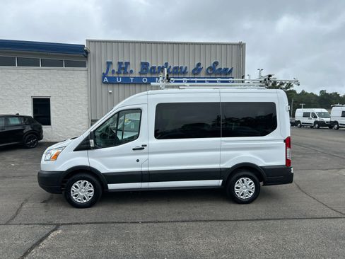 Used 2019 Ford Transit 150 XLT RWD image 6