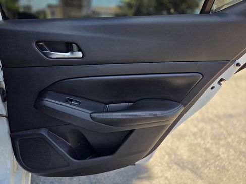 Used 2019 Nissan Altima 2.5 S FWD image 27