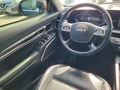 Used 2024 Kia Telluride S FWD image 20