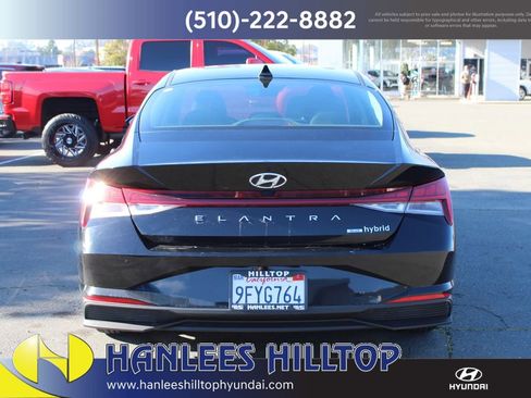 Used 2023 Hyundai Elantra Blue image 8