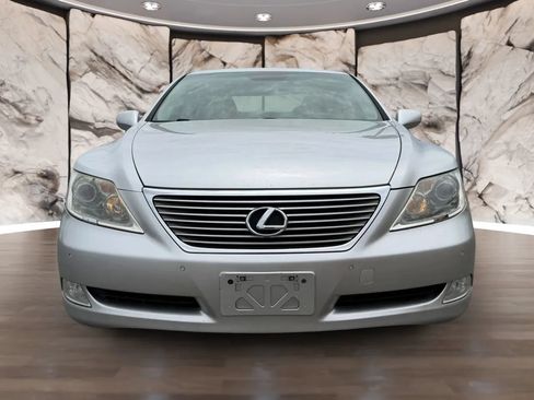 Used 2008 Lexus LS 460 L RWD image 2